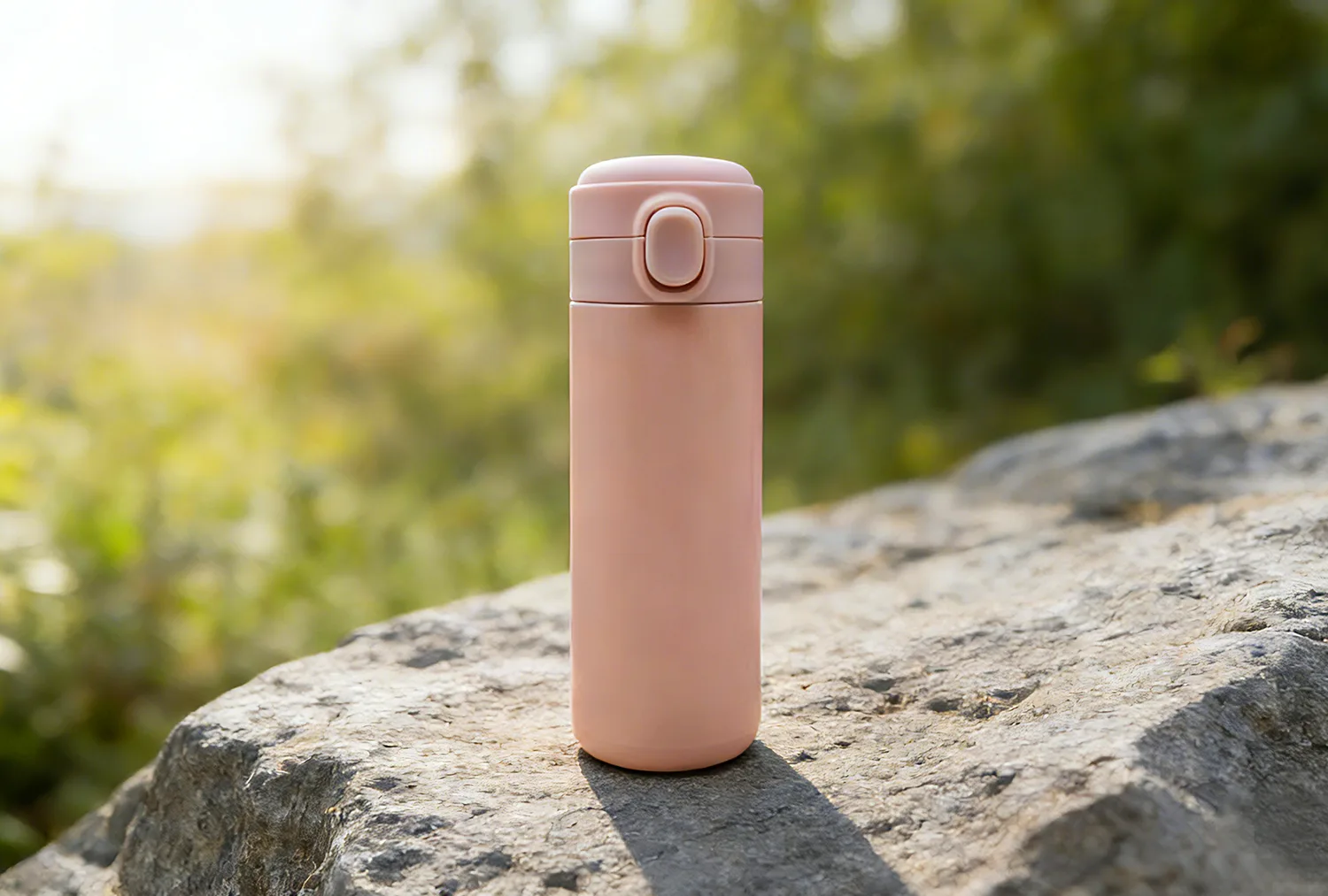 Ang mga tampok ng Travel mug.